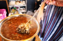 血肉模糊喜事到？18日台东慢食节擒兽餐桌现佳肴