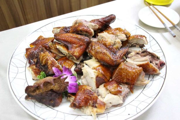 新品种丰辉下营红牌土鸡上市 肉质Q弹鸡腿大，还是禽流感救星！